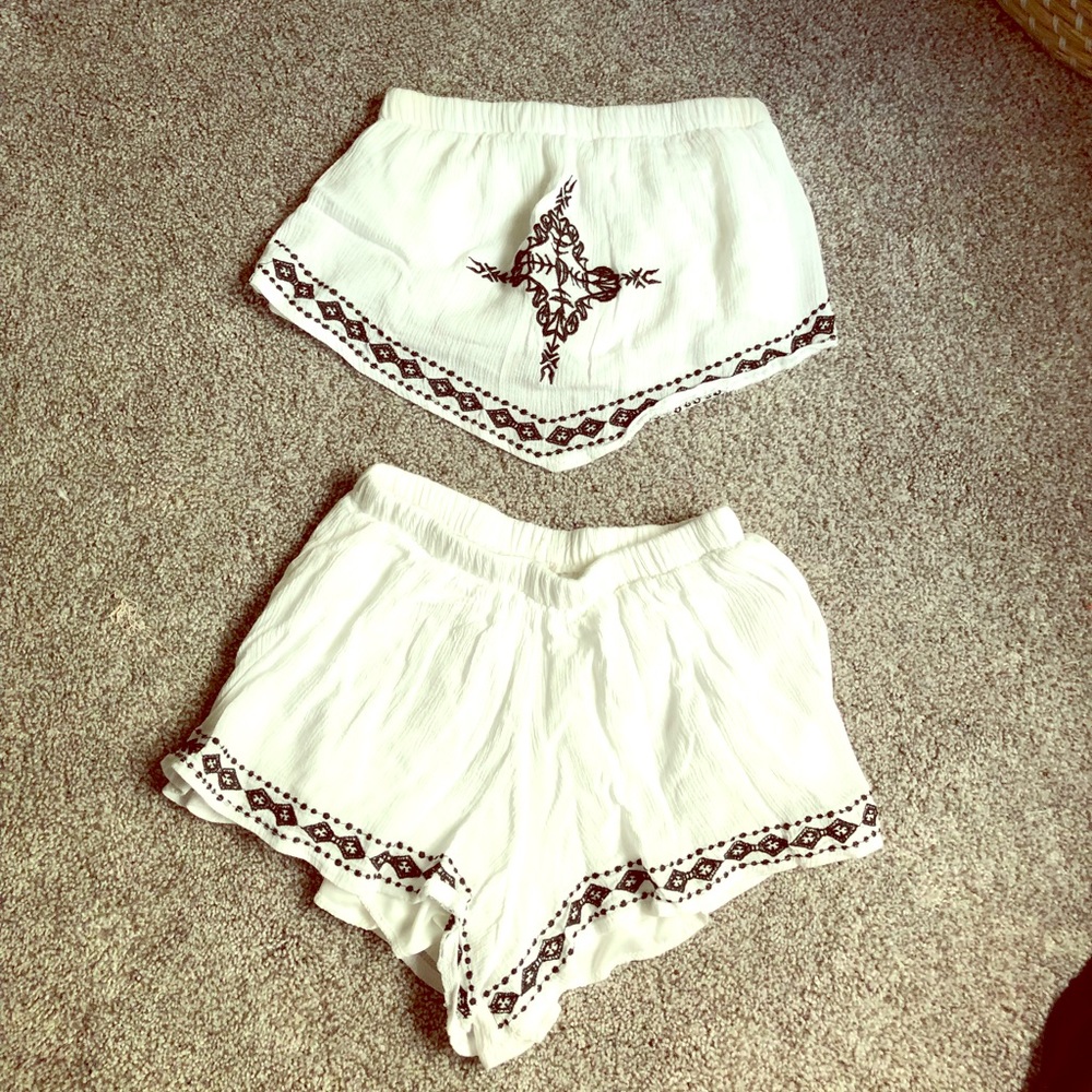 Two-Piece Set